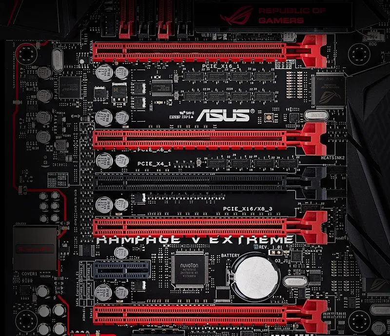 Ranuras PCI Express x16 y x1 en una motherboard moderna mostrando opciones de expansión para placa de video y tarjetas adicionales